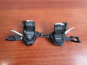 Cặp tay bấm xả XT M780 10s