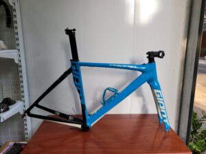 Sườn Giant Propel size S rim