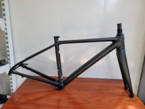 Sườn nhôm thắng đĩa Merida Scultura 400 size 41